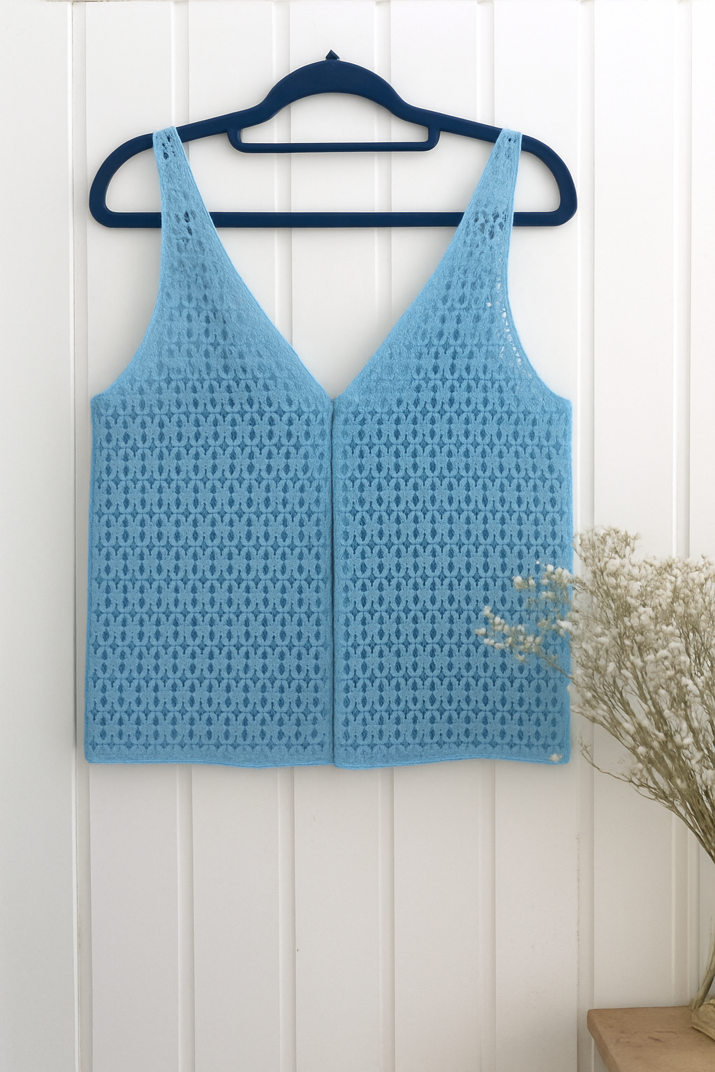 Top 10 most popular crochet top designs for a stylish and handmade summer